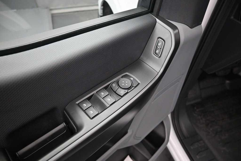New 2026 Oxford White Ford XL image 10