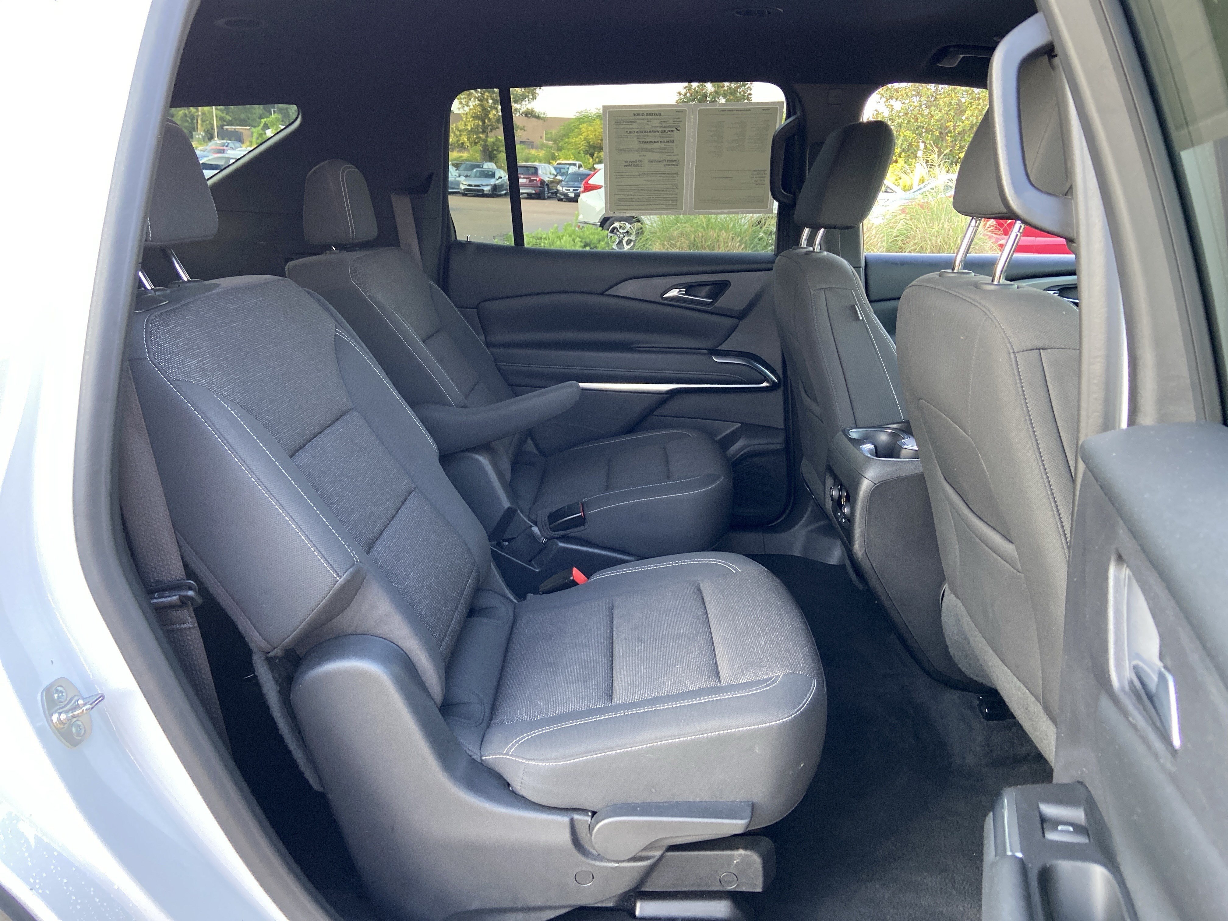 Used 2024 Summit White Chevrolet FWD LT image 14