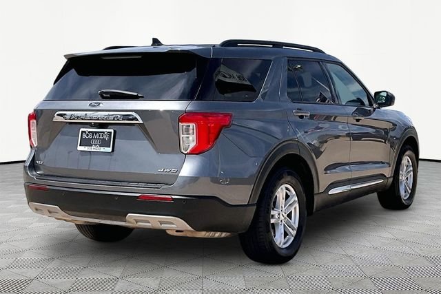 Used 2022 Gray Ford XLT image 2