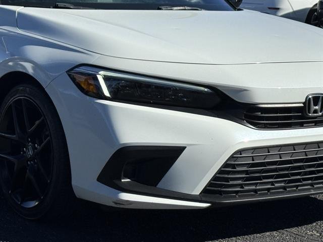 2022 Honda Civic Sport photo 2