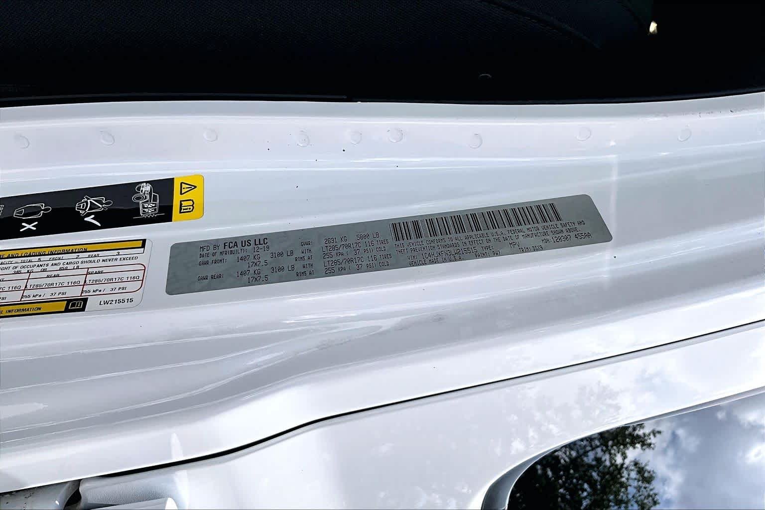 Used 2020 Bright White Clearcoat Jeep Rubicon image 32