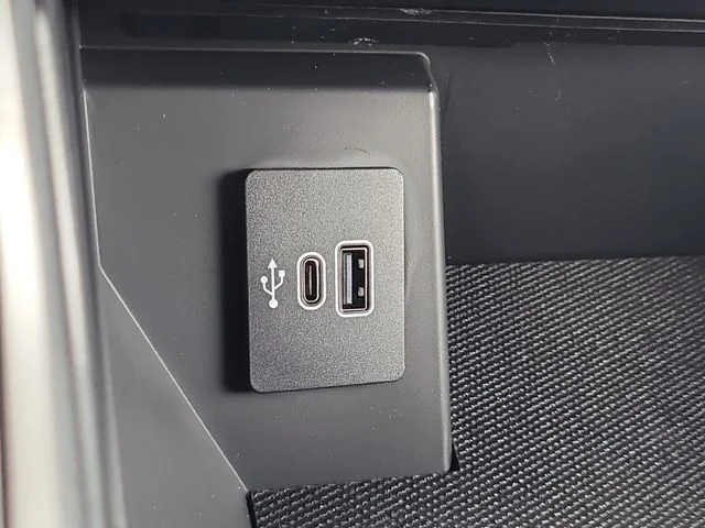 New 2026 Black Metallic Ford Tremor image 27