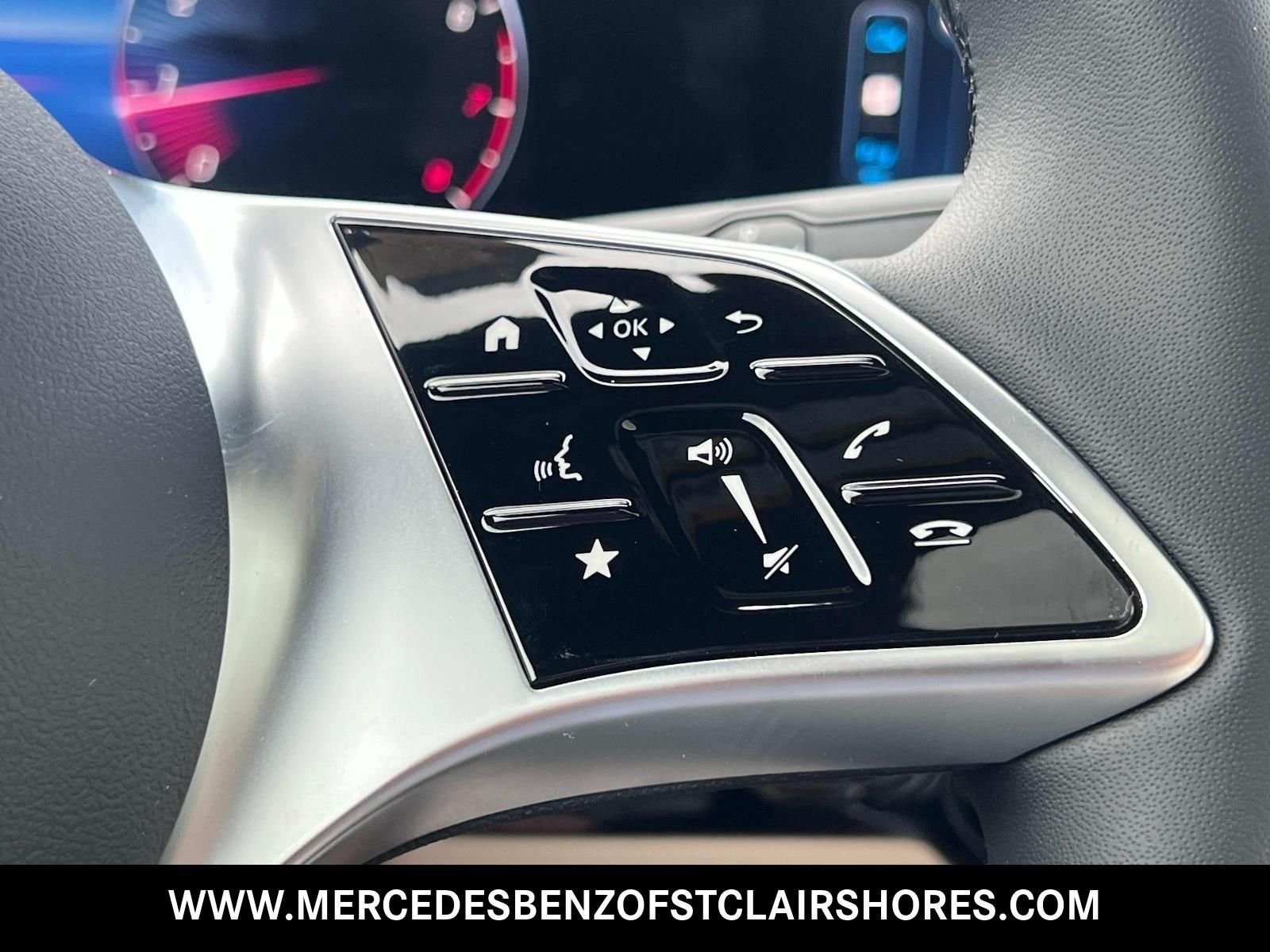 New 2026 Mountain Grey Metallic Mercedes-Benz GLA 250 image 27