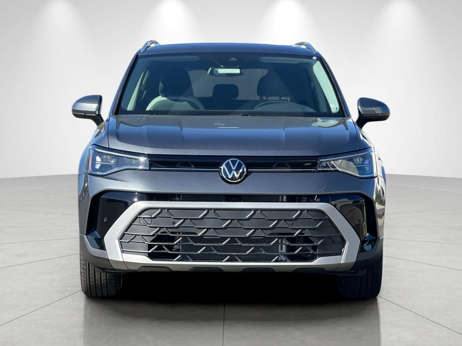 New 2026 Platinum Gray Metallic Volkswagen 1.5T SE image 8