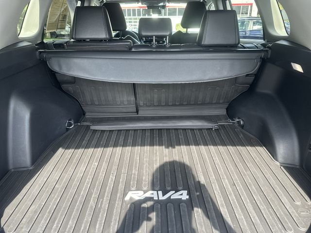 Certified Used 2024 Silver Toyota XLE Premium image 23
