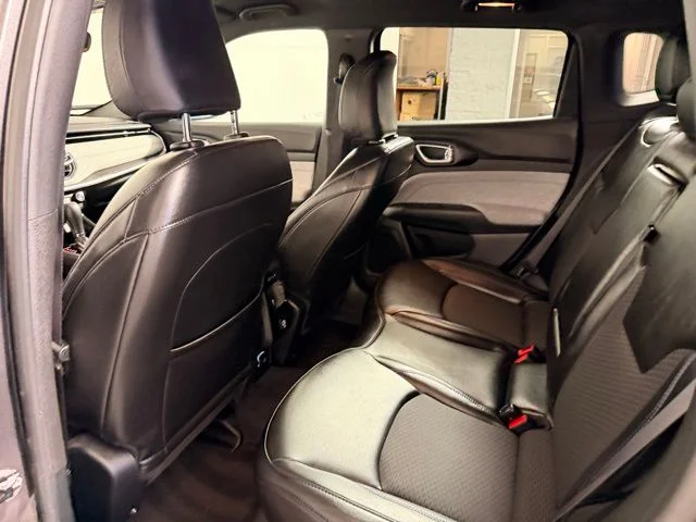 Certified Used 2023 Gray Jeep Latitude image 25