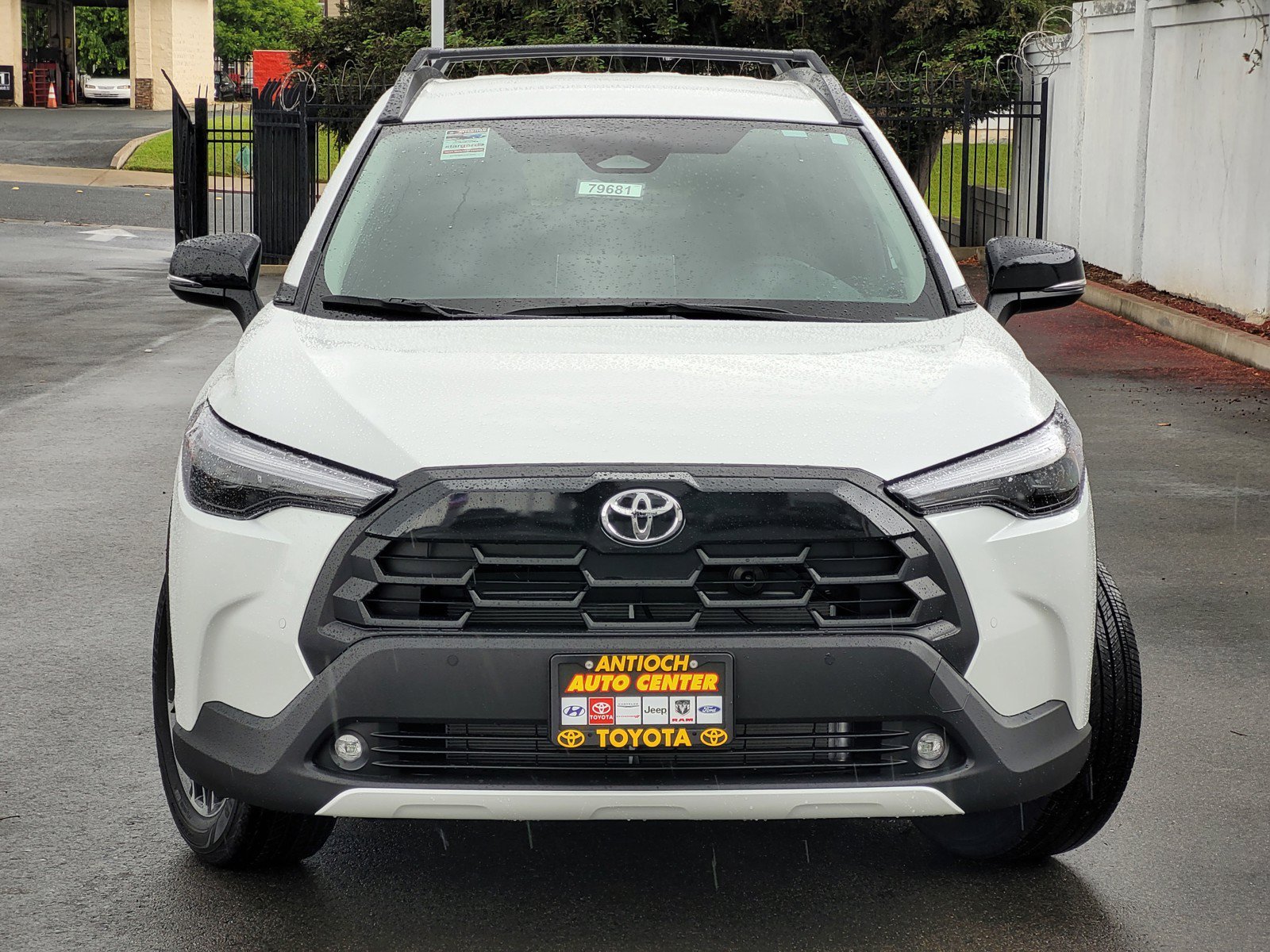 New 2026 Wind Chill Pearl Toyota XLE image 2