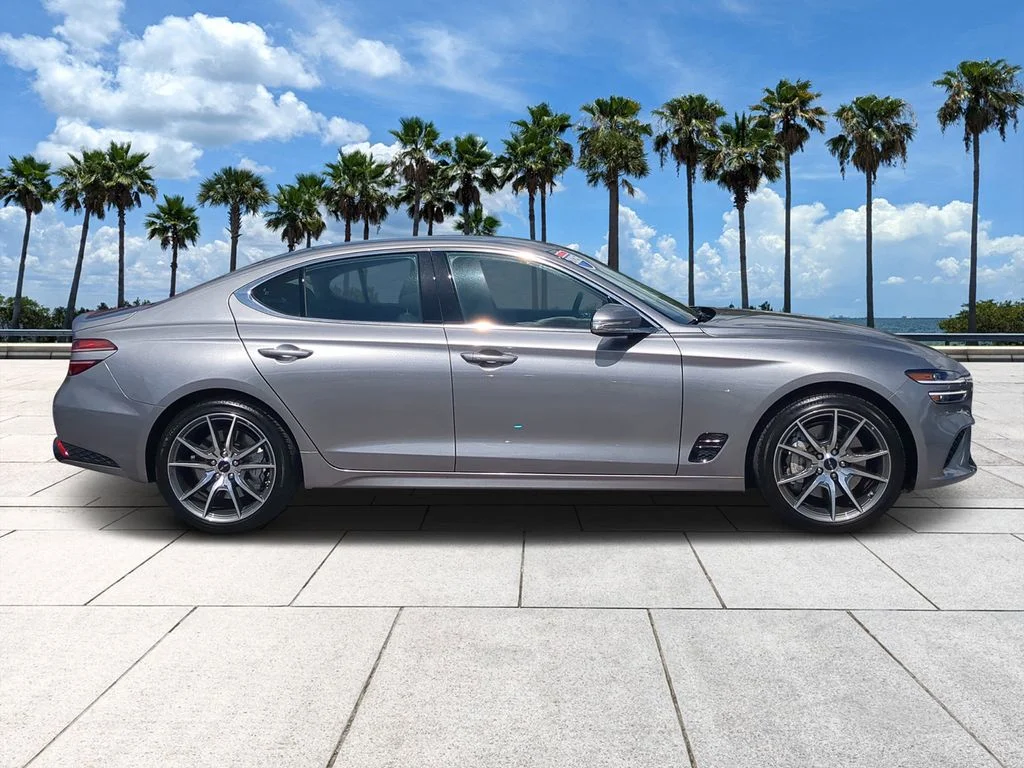 Used 2026 Silver Genesis 2.5T image 3