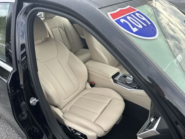 Used 2019 Black BMW 330i image 28