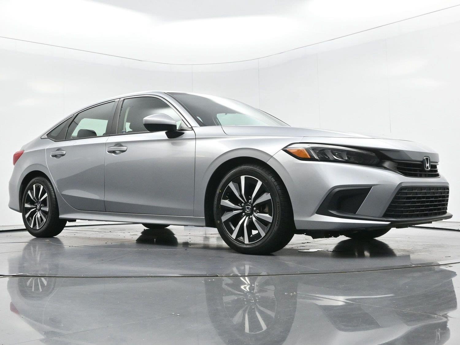 Used 2023 Lunar Silver Metallic Honda EX image 41