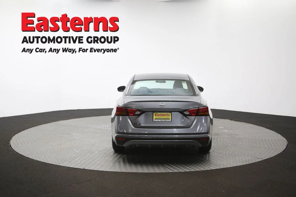 Used 2023 Gray Nissan 2.5 S image 35