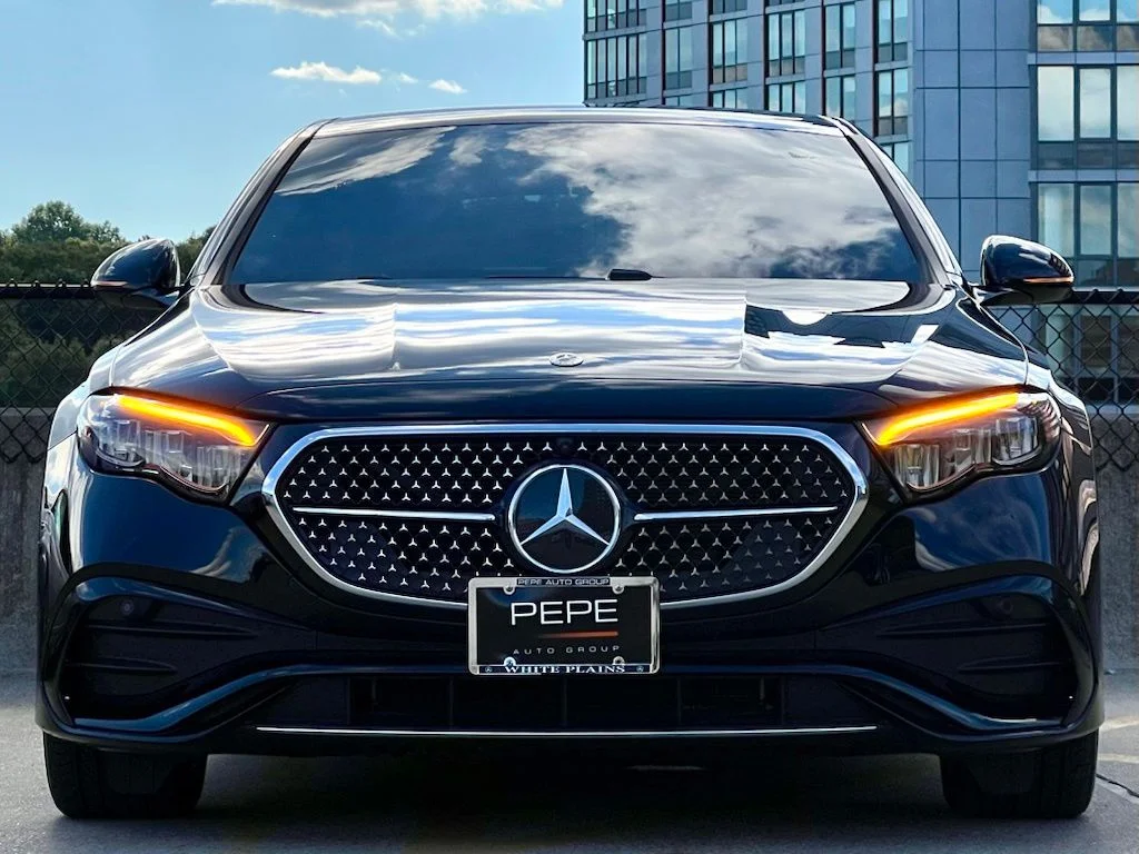 Certified Used 2026  Mercedes-Benz E 350 image 3