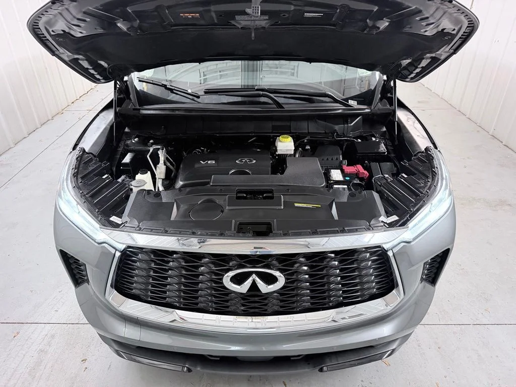 Certified Used 2023 Gray INFINITI LUXE image 51