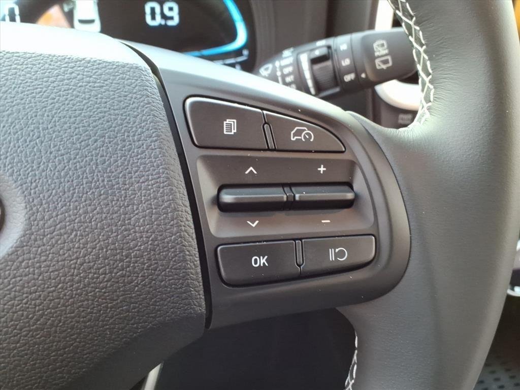 2026 Hyundai Venue SEL - Photo 16
