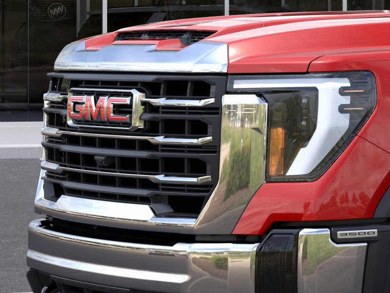 2026 GMC Sierra 3500HD SLE - Photo 13