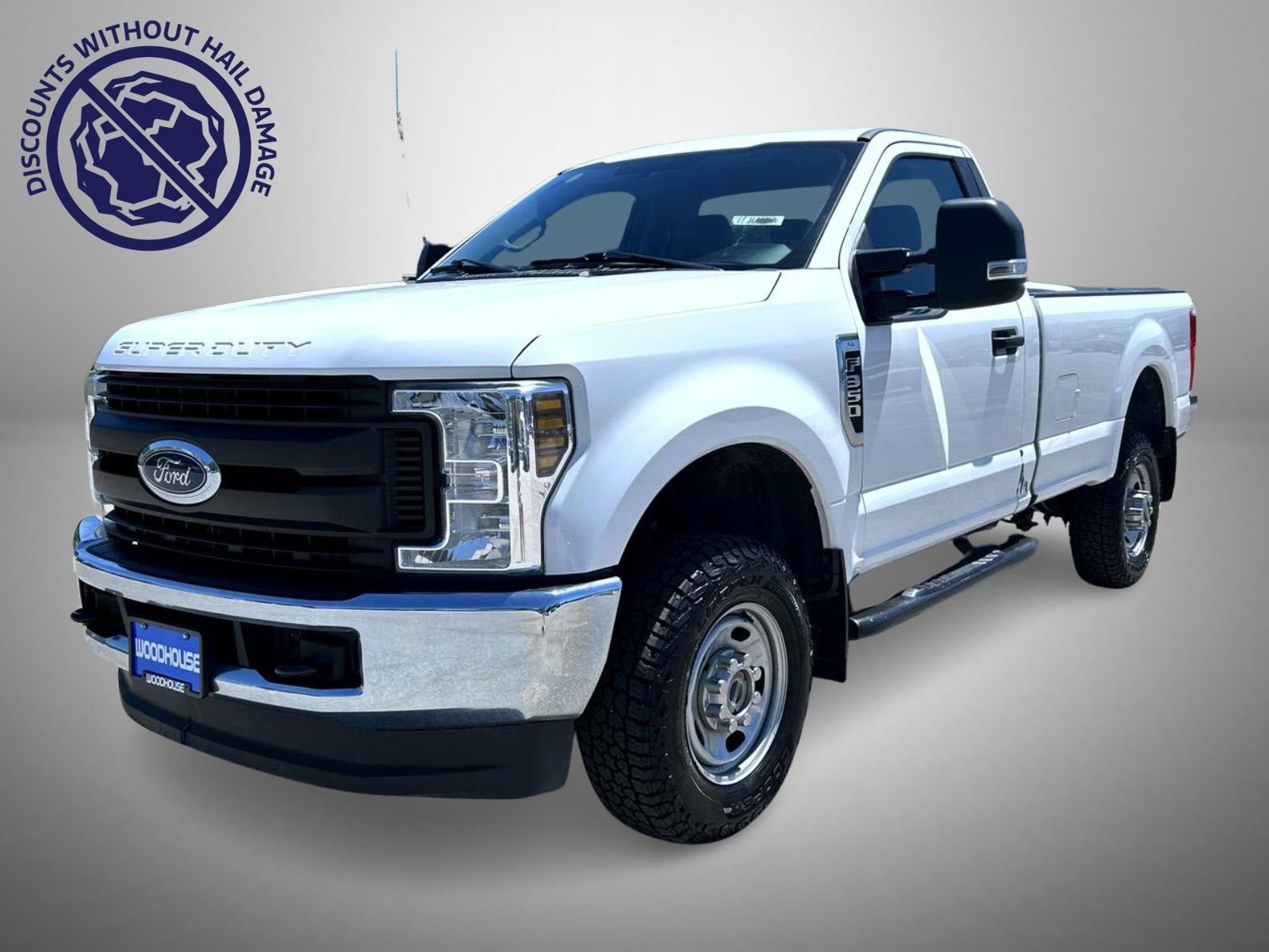 Used 2019 White Ford XL image 1