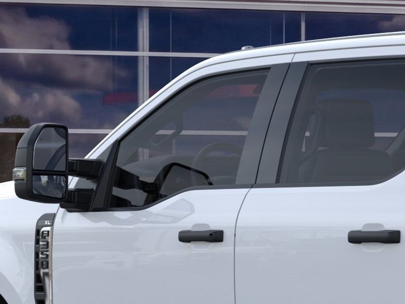 New 2026 Oxford White Ford XL image 20