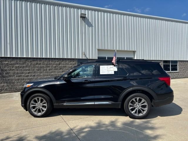 Certified Used 2023 Black Ford XLT image 10
