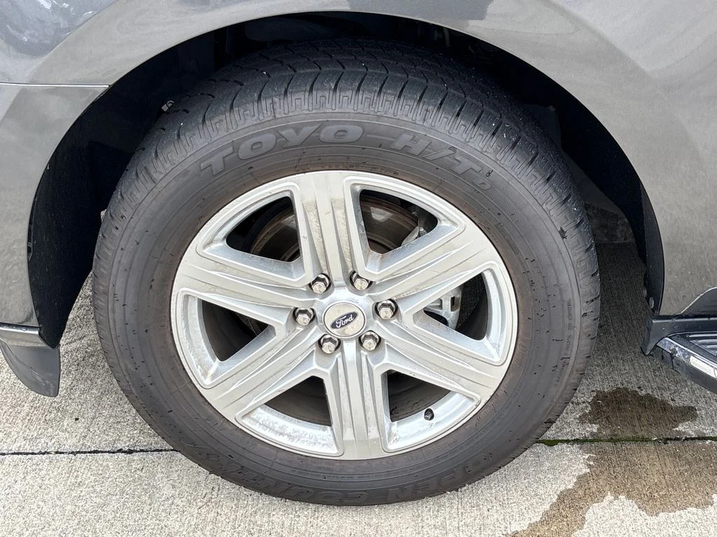 Certified Used 2020 Gray Ford XLT image 11