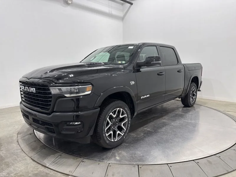 New 2026 Diamond Black Crystal Pearl-Coat Exterior Paint RAM Laramie image 3