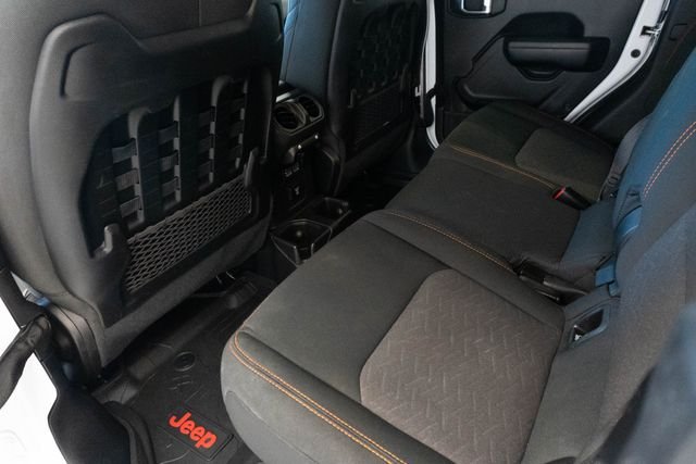 Used 2023 White Jeep Mojave image 21