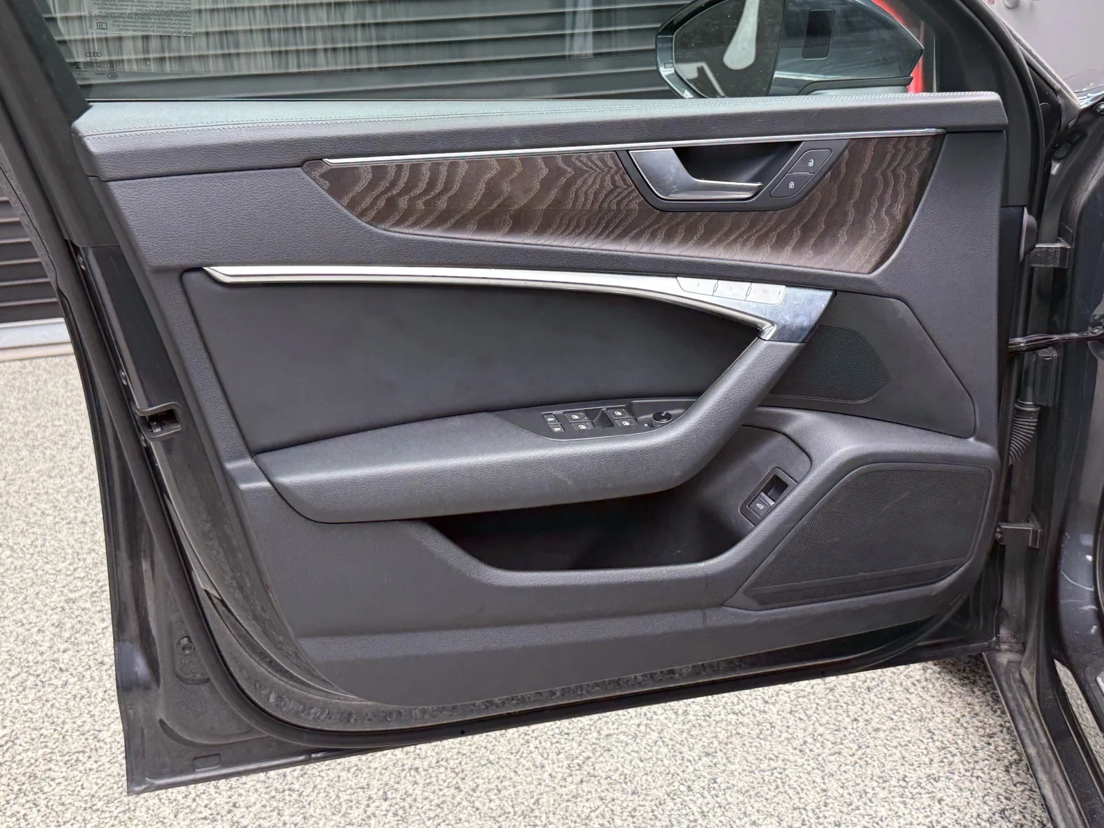 Used 2023 Manhattan Gray Metallic (h1h1) Audi quattro Premium 45 TFSI image 7