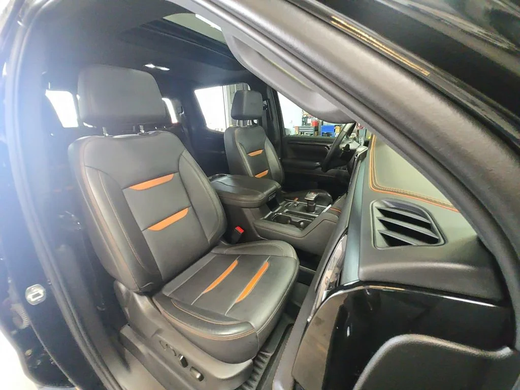 Certified Used 2023 Onyx Black GMC AT4 image 30