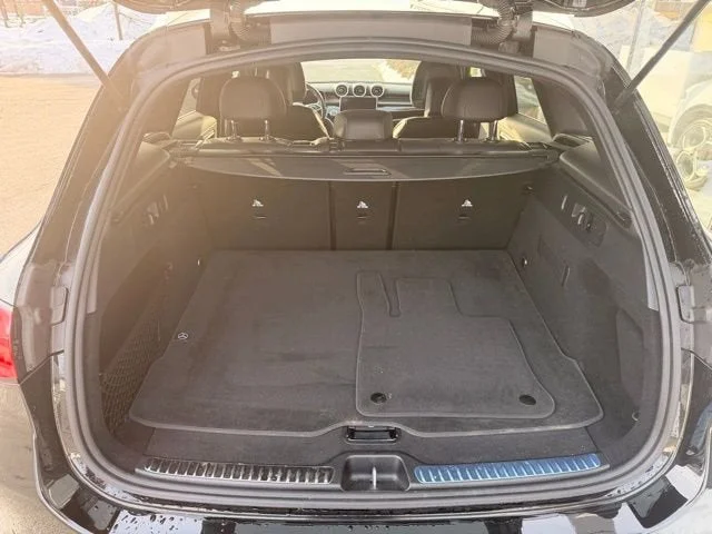 Used 2023 Black Mercedes-Benz GLC 300 image 6