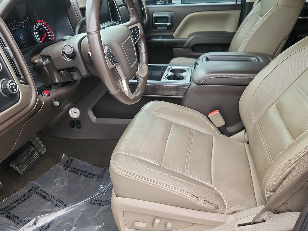 Used 2015 White GMC Denali image 7
