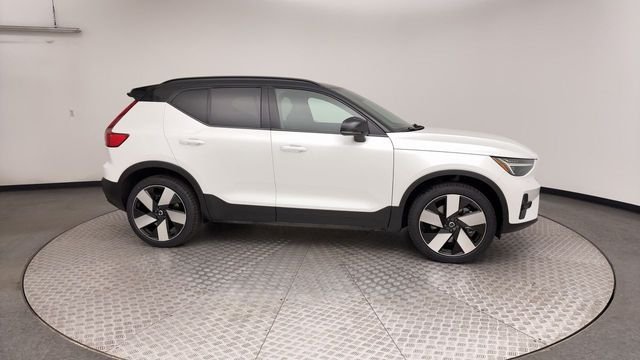 Used 2023 White Volvo Ultimate image 9