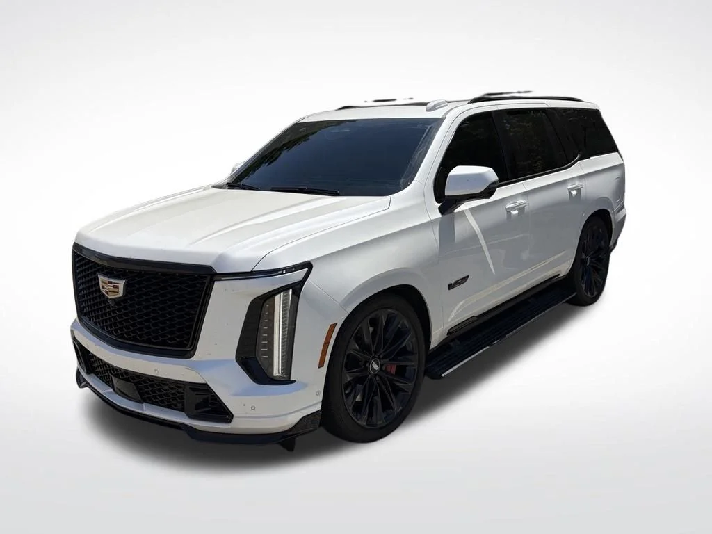 Used 2025 White Cadillac V-Series image 1