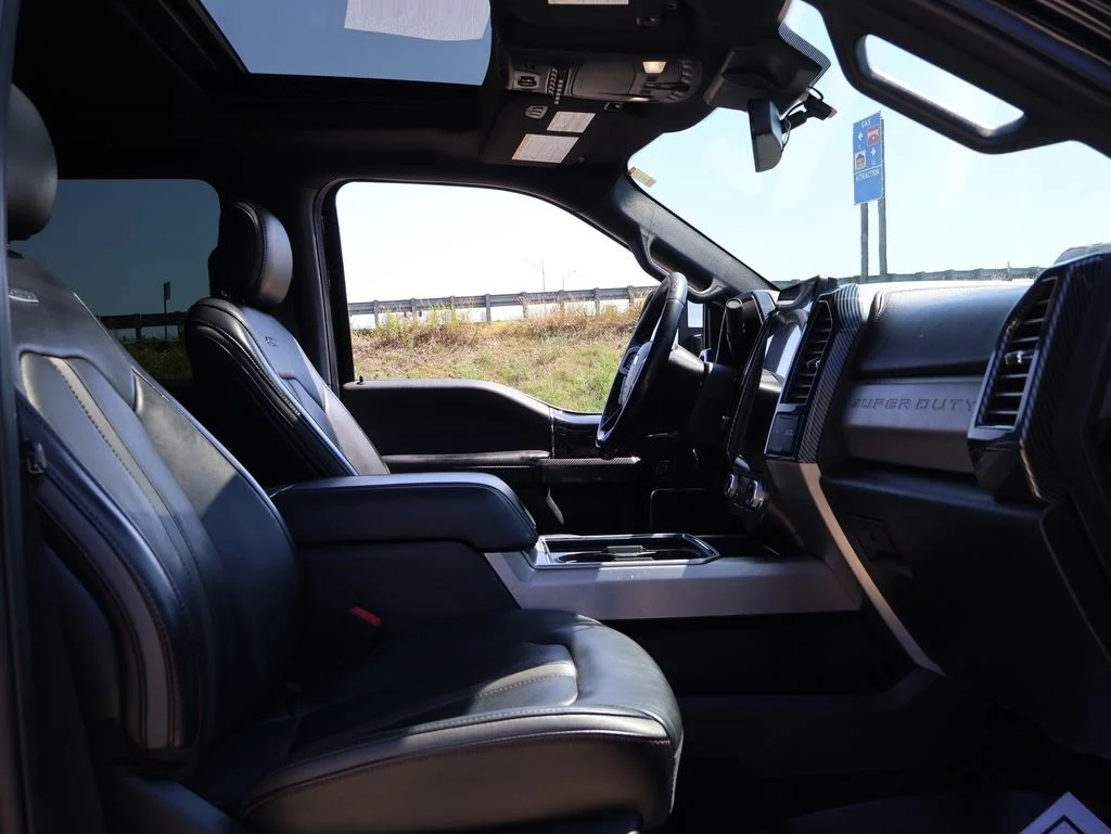 Used 2021 Black Metallic Ford Platinum image 9