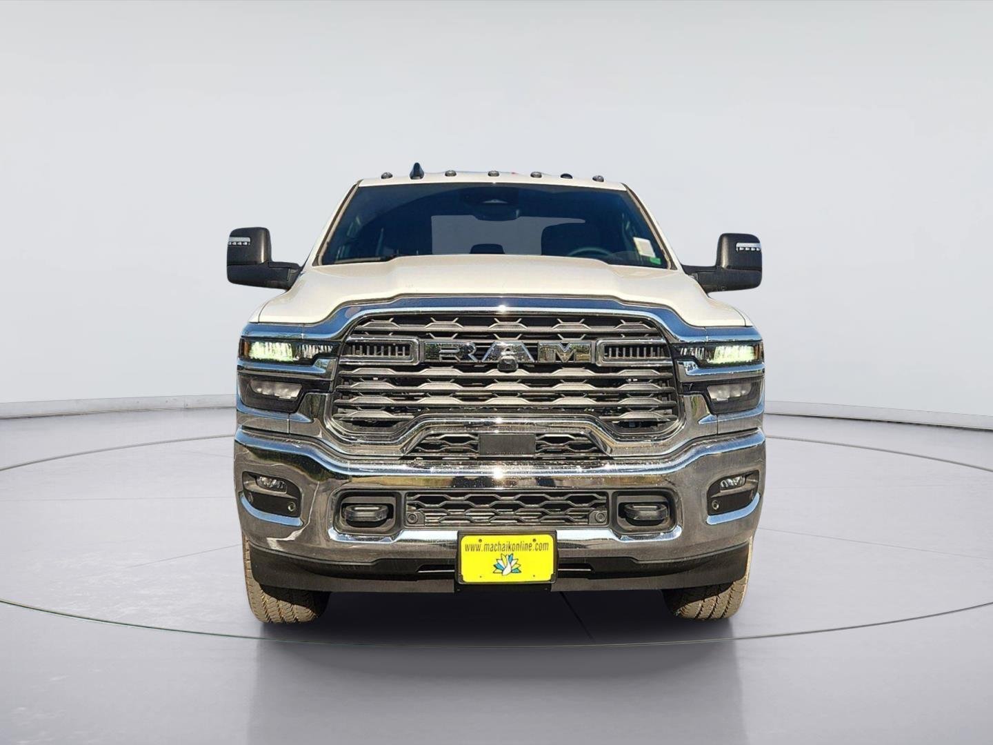 New 2026 Bright White Clear-Coat Exterior Paint RAM Lone Star image 8