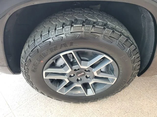 2026 GMC Terrain AT4 - Photo 20