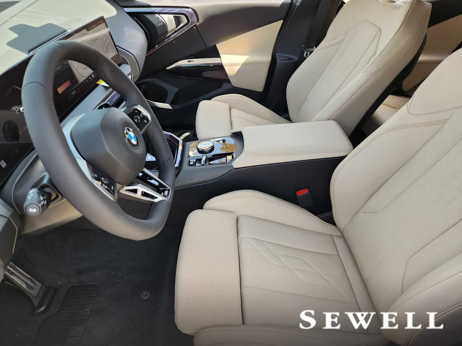 New 2026 Dune Grey Metallic BMW 30 xDrive image 4