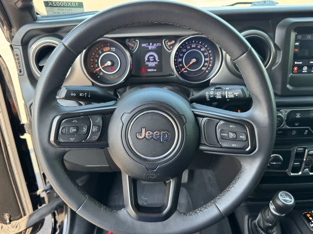 Used 2023 Black Jeep Sport S image 25