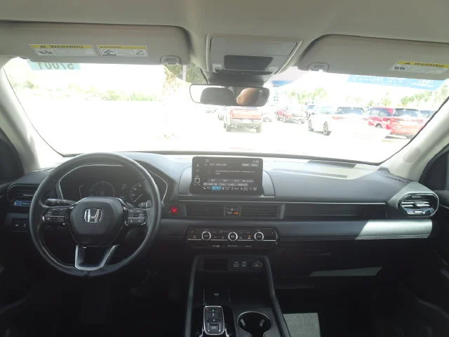 Used 2025 Modern Steel Metallic Honda EX-L image 26