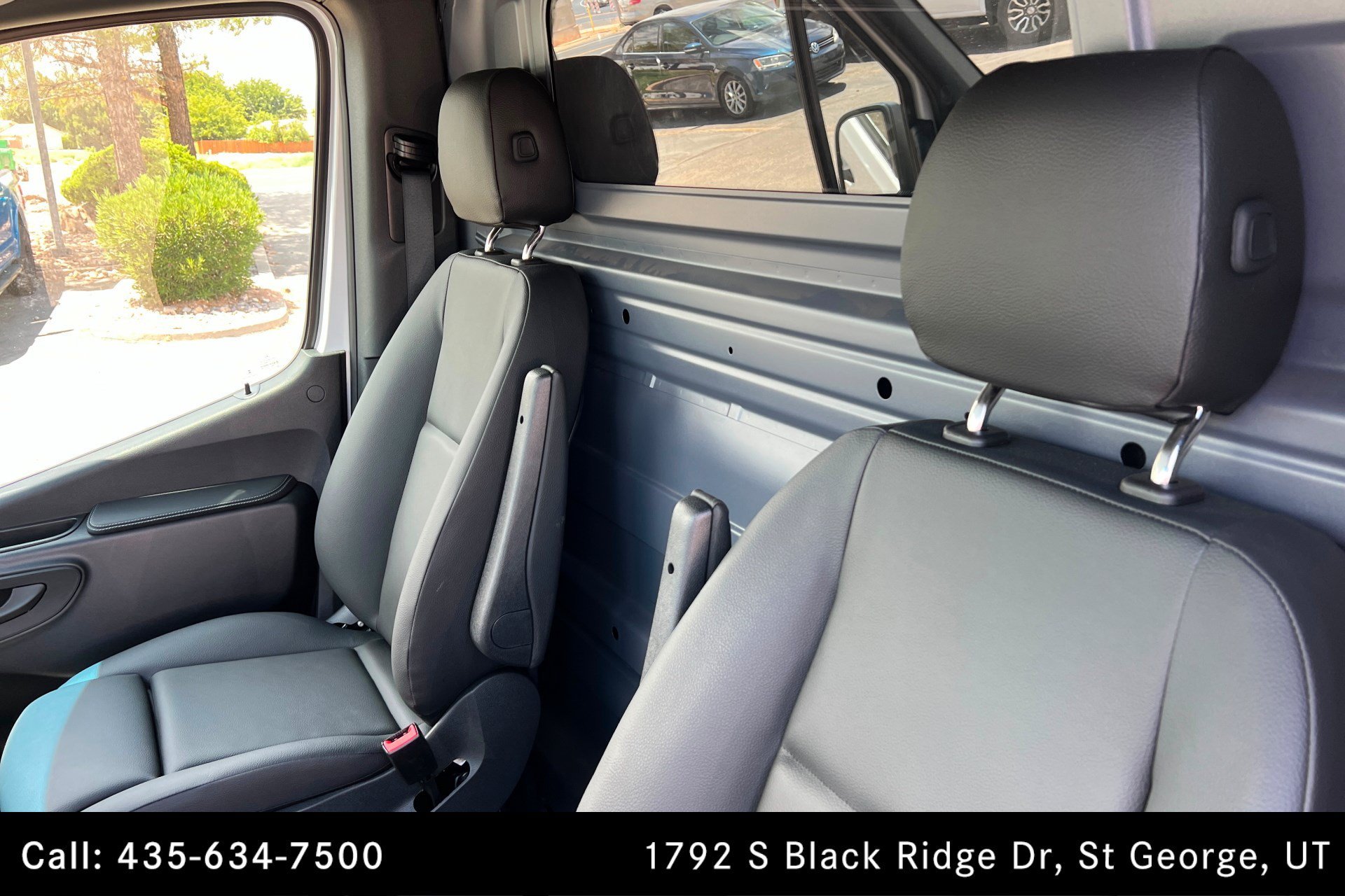 Used 2026 Arctic White Mercedes-Benz  image 14