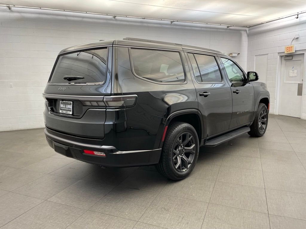 New 2026 High Gloss Black Jeep Limited Altitude image 4