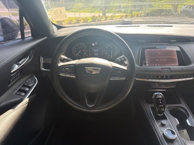 Used 2020 Stellar Black Metallic Cadillac FWD Premium Luxury image 6