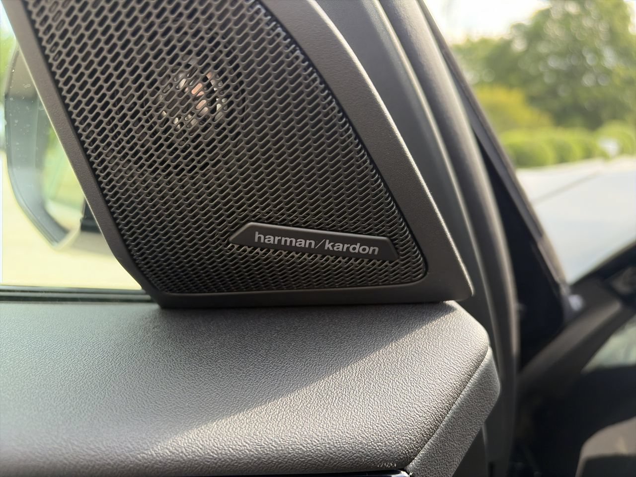 New 2026 Black Sapphire Metallic BMW 30 xDrive image 20