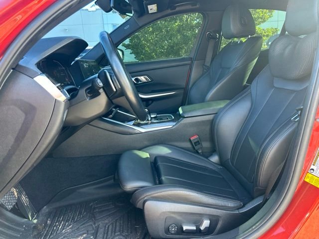 Used 2022 Orange BMW 330i image 4