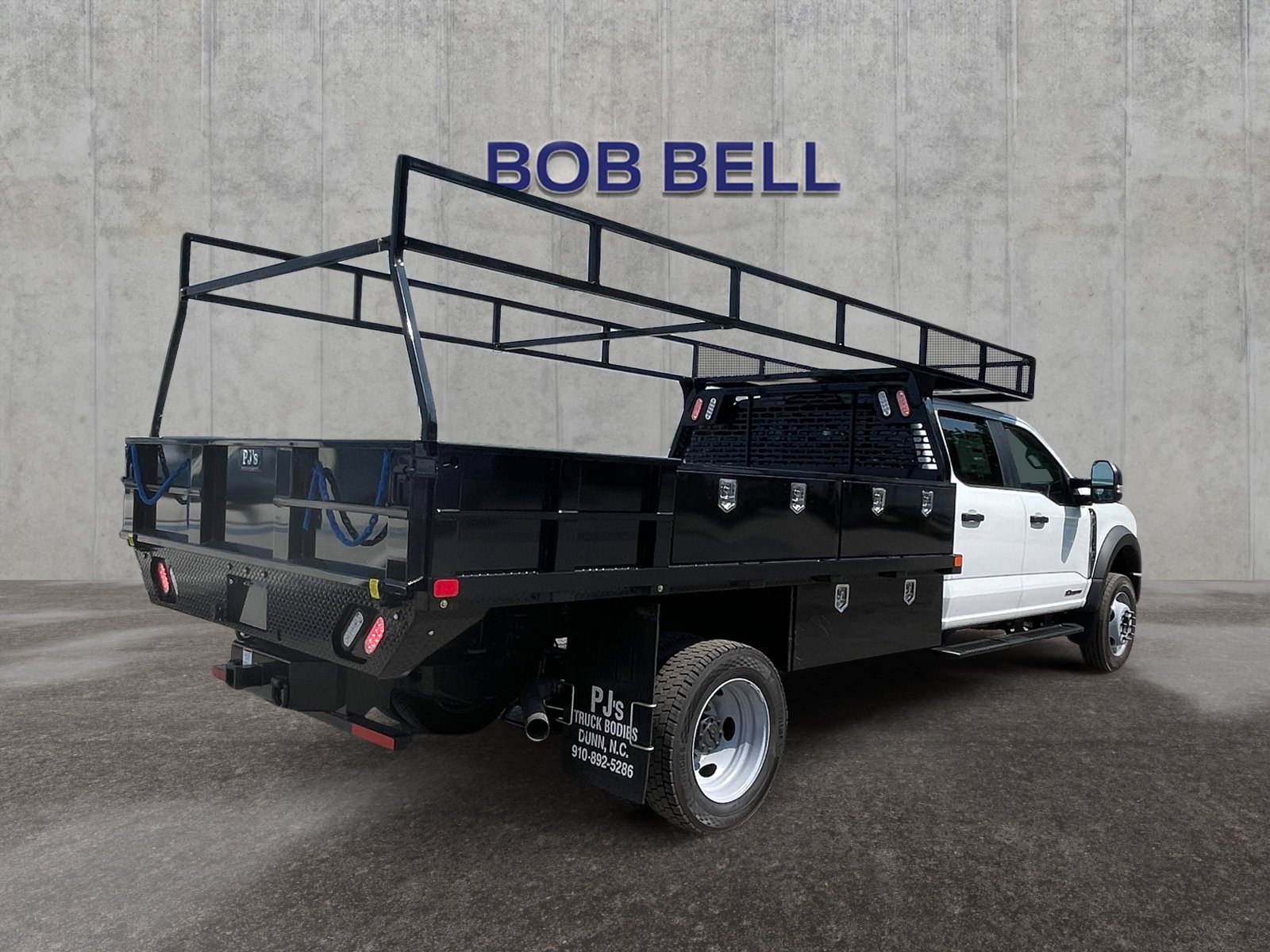New 2026 Oxford White Ford F-450® XL image 5