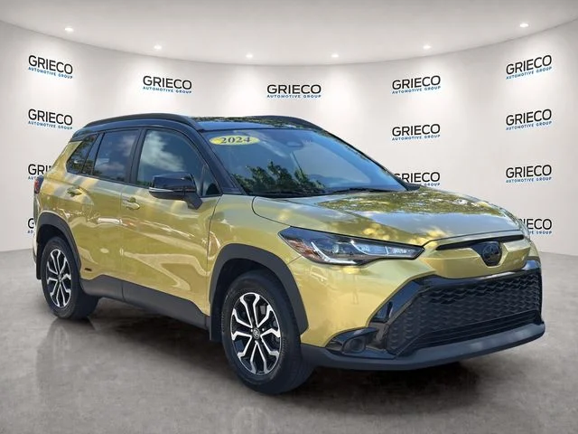 2024 Toyota Corolla Cross Hybrid SE