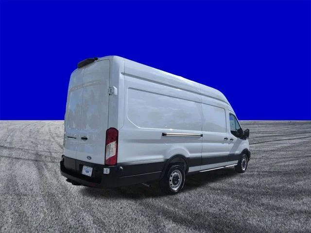 New 2026 Oxford White Ford Cargo Van image 4