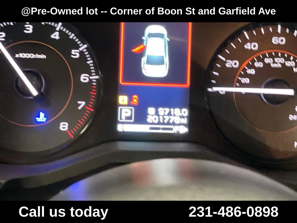 Used 2018 Orange Subaru 2.0i Premium image 22