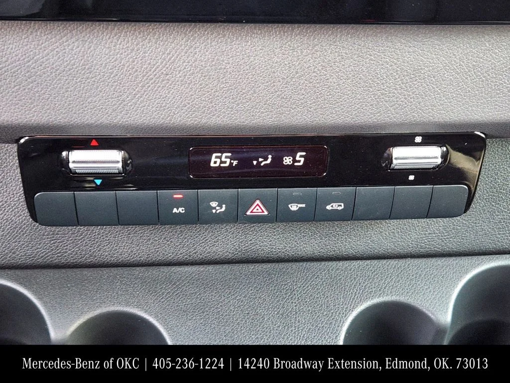 Used 2025 White Mercedes-Benz Cargo 144 WB image 20