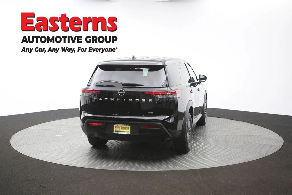 Used 2024 Black Nissan S image 39