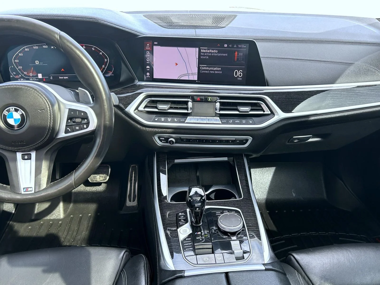 Used 2020 Gray BMW M50i image 12