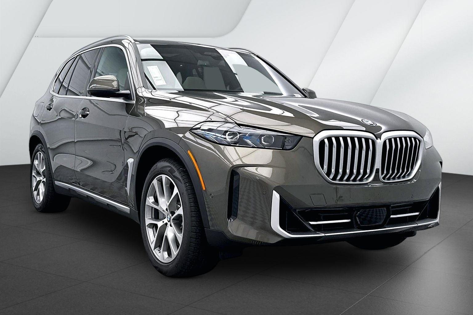 2026 BMW X5 xDrive50e's photo